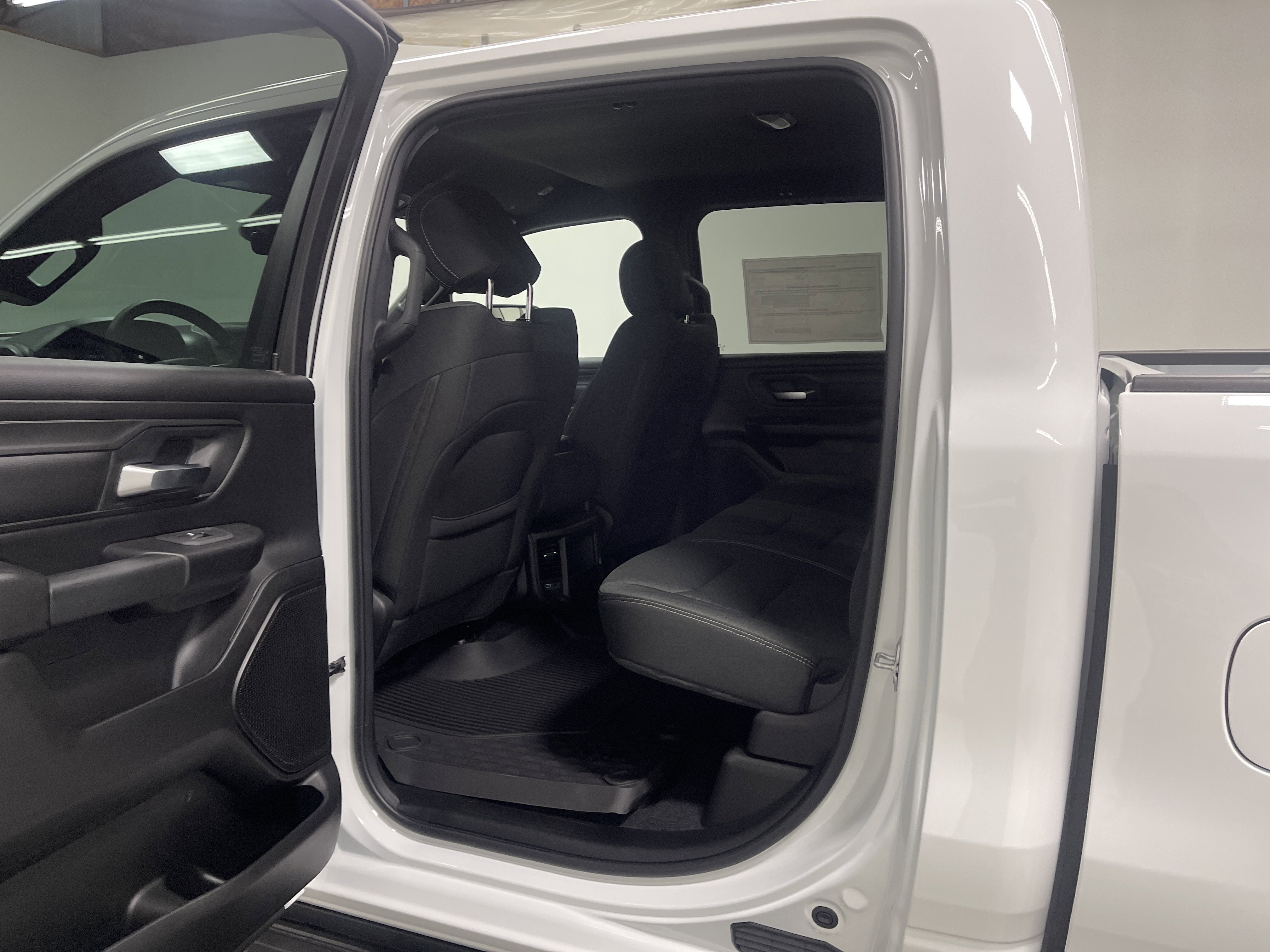 2026 RAM Ram 1500 RAM 1500 WARLOCK CREW CAB 4X4 5'7' BOX