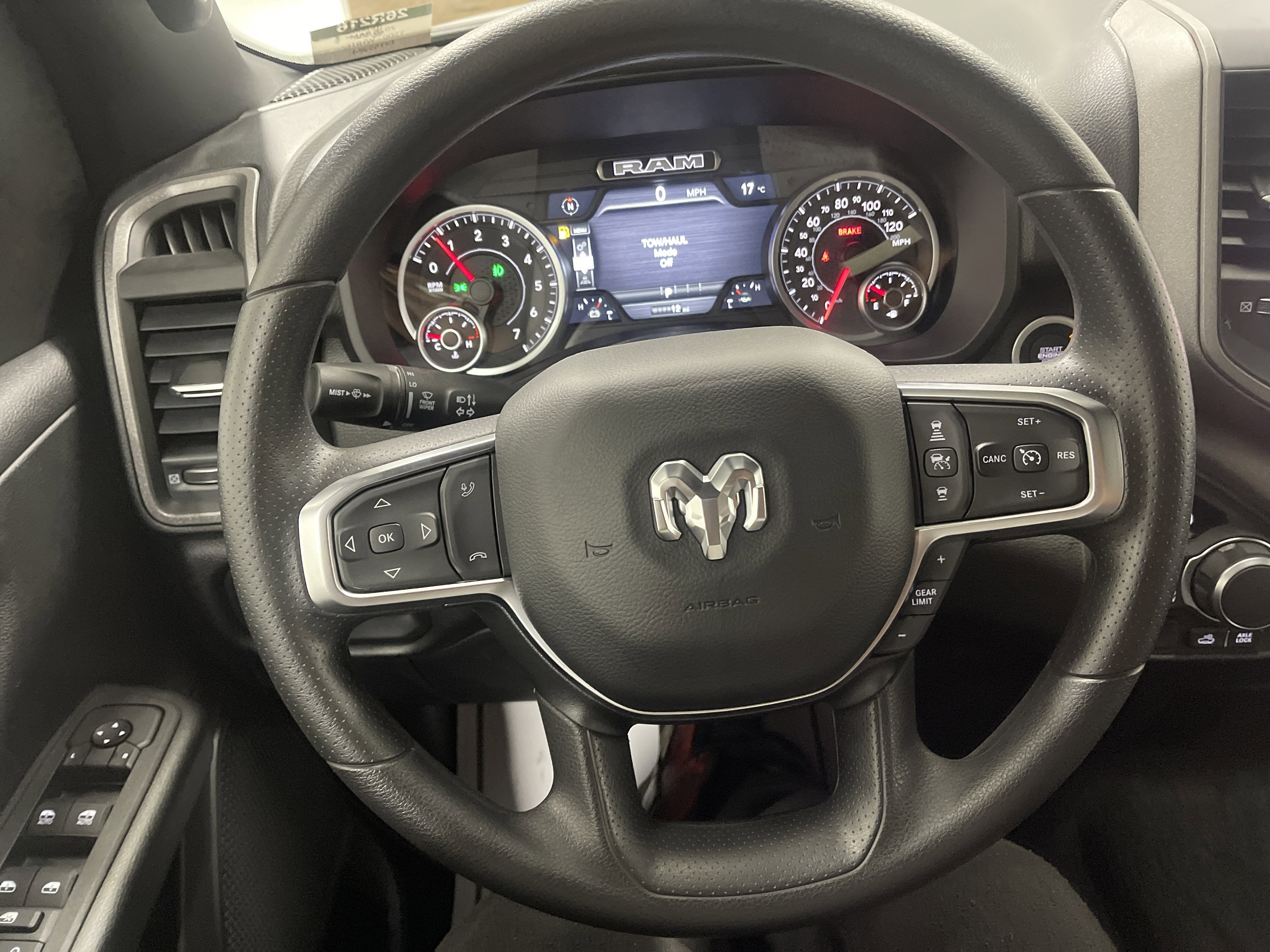 2026 RAM Ram 1500 RAM 1500 WARLOCK CREW CAB 4X4 5'7' BOX