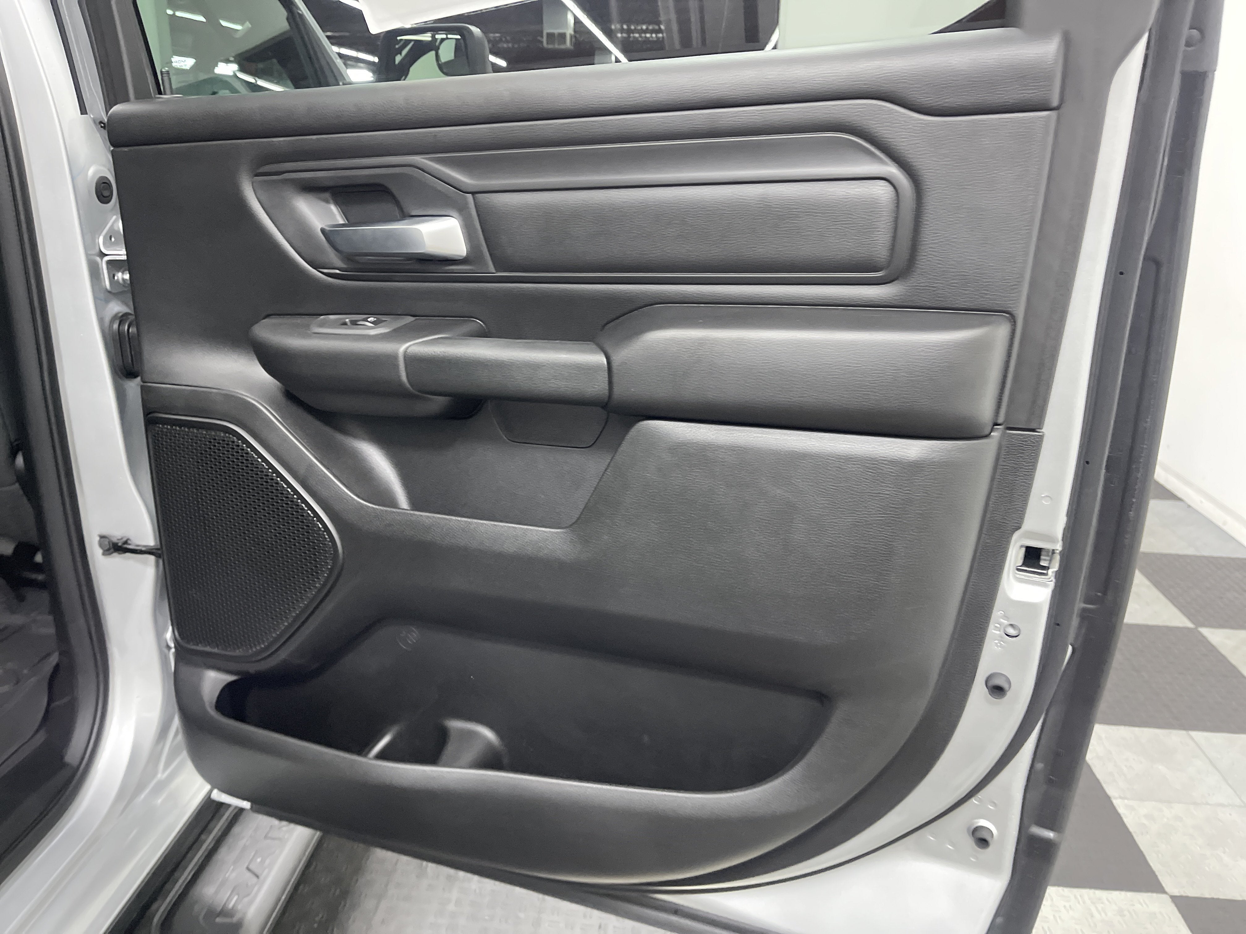 2026 RAM Ram 1500 RAM 1500 WARLOCK CREW CAB 4X4 5'7' BOX