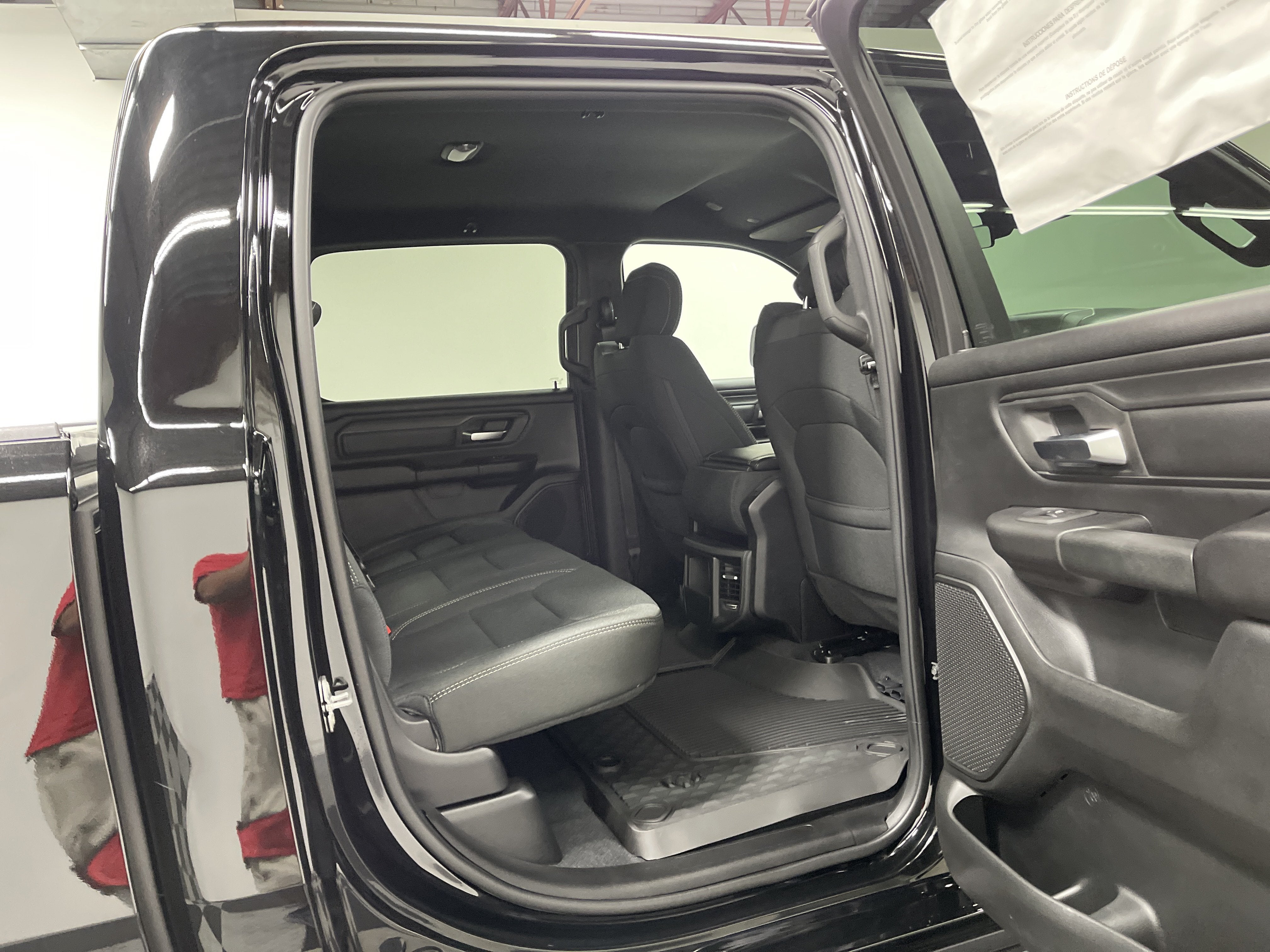 2026 RAM 1500 RAM 1500 WARLOCK CREW CAB 4X4 5'7' BOX