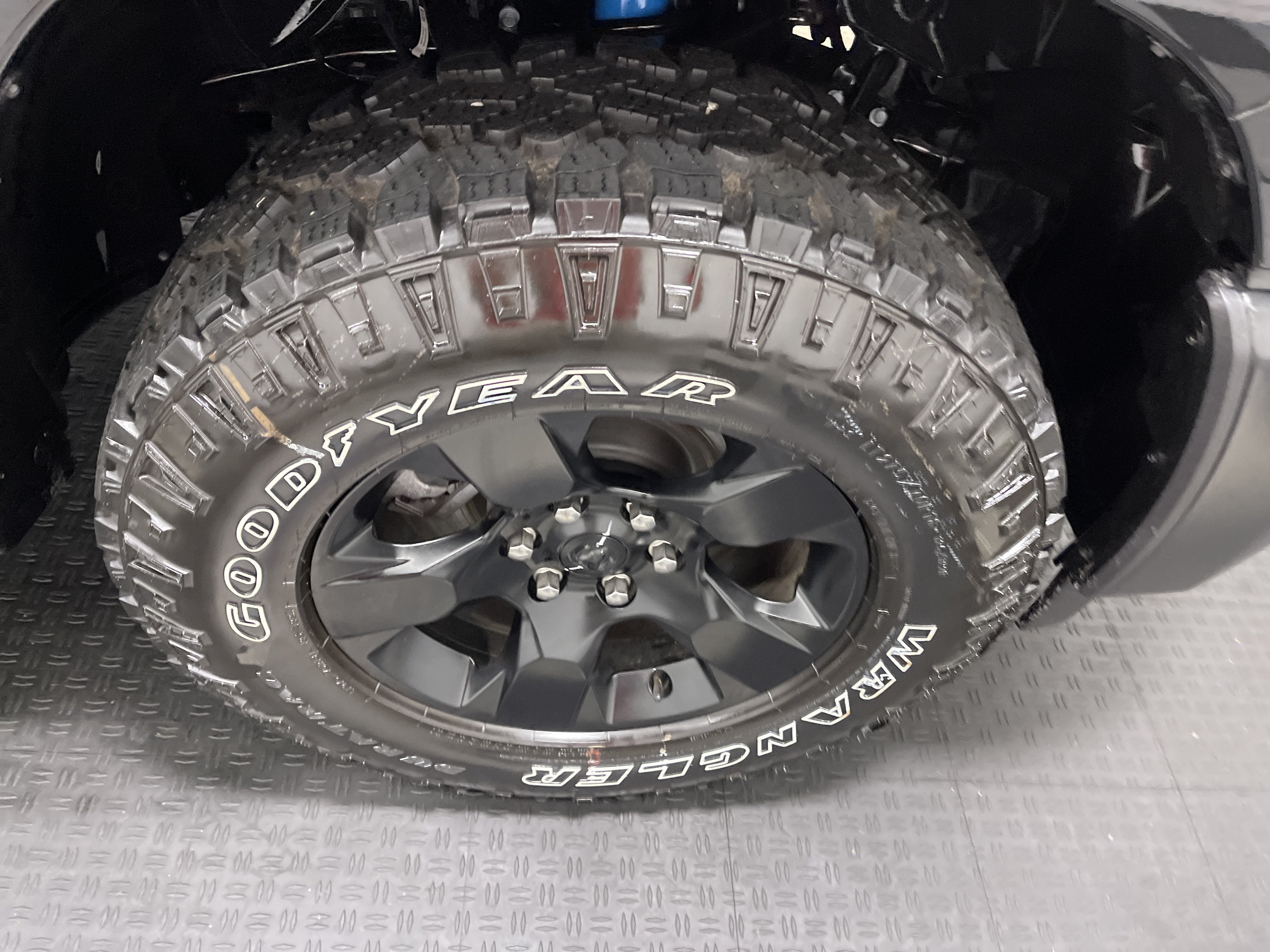 2026 RAM 1500 RAM 1500 WARLOCK CREW CAB 4X4 5'7' BOX