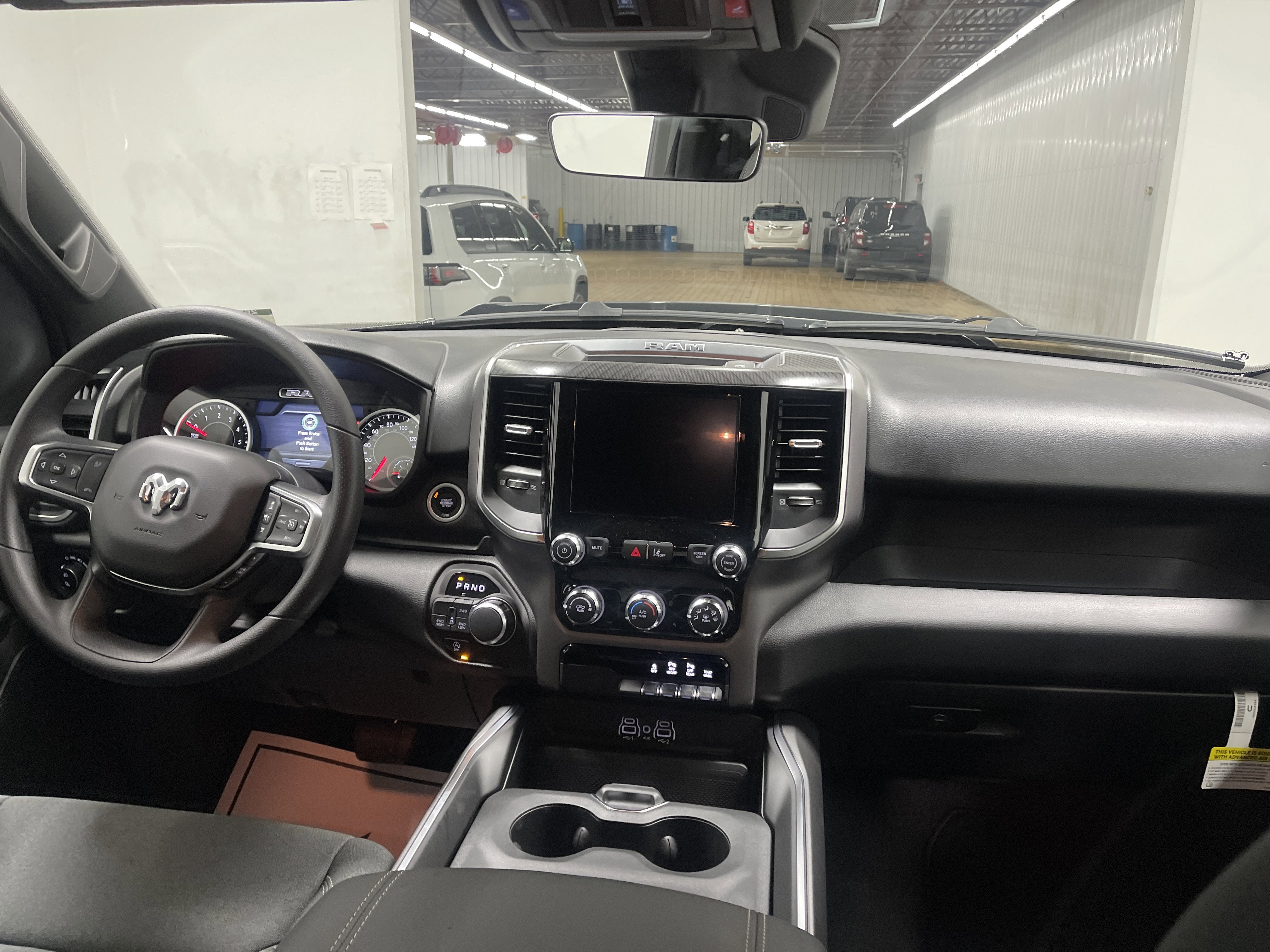 2026 RAM Ram 1500 RAM 1500 EXPRESS CREW CAB 4X4 5'7' BOX