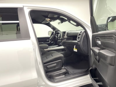 2026 RAM 1500 RAM 1500 EXPRESS CREW CAB 4X4 5'7' BOX