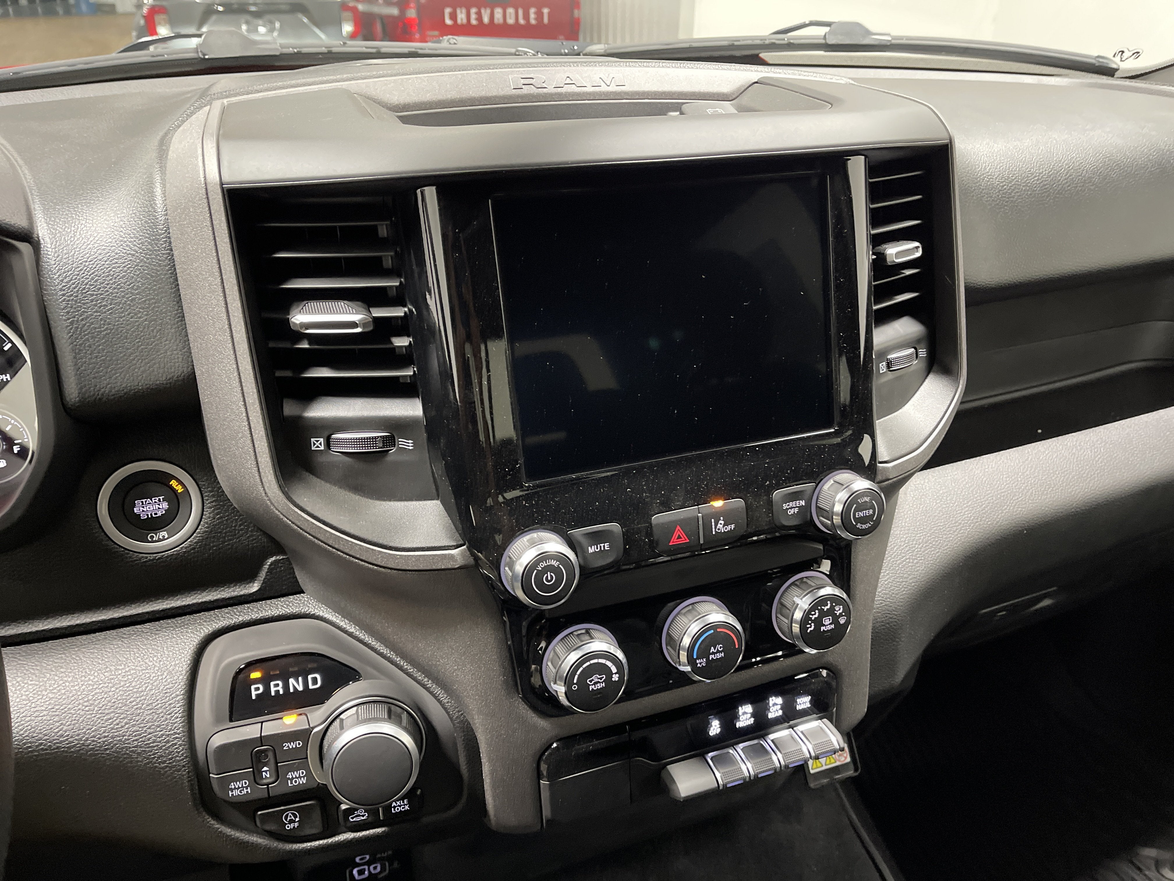 2026 RAM Ram 1500 RAM 1500 WARLOCK CREW CAB 4X4 5'7' BOX