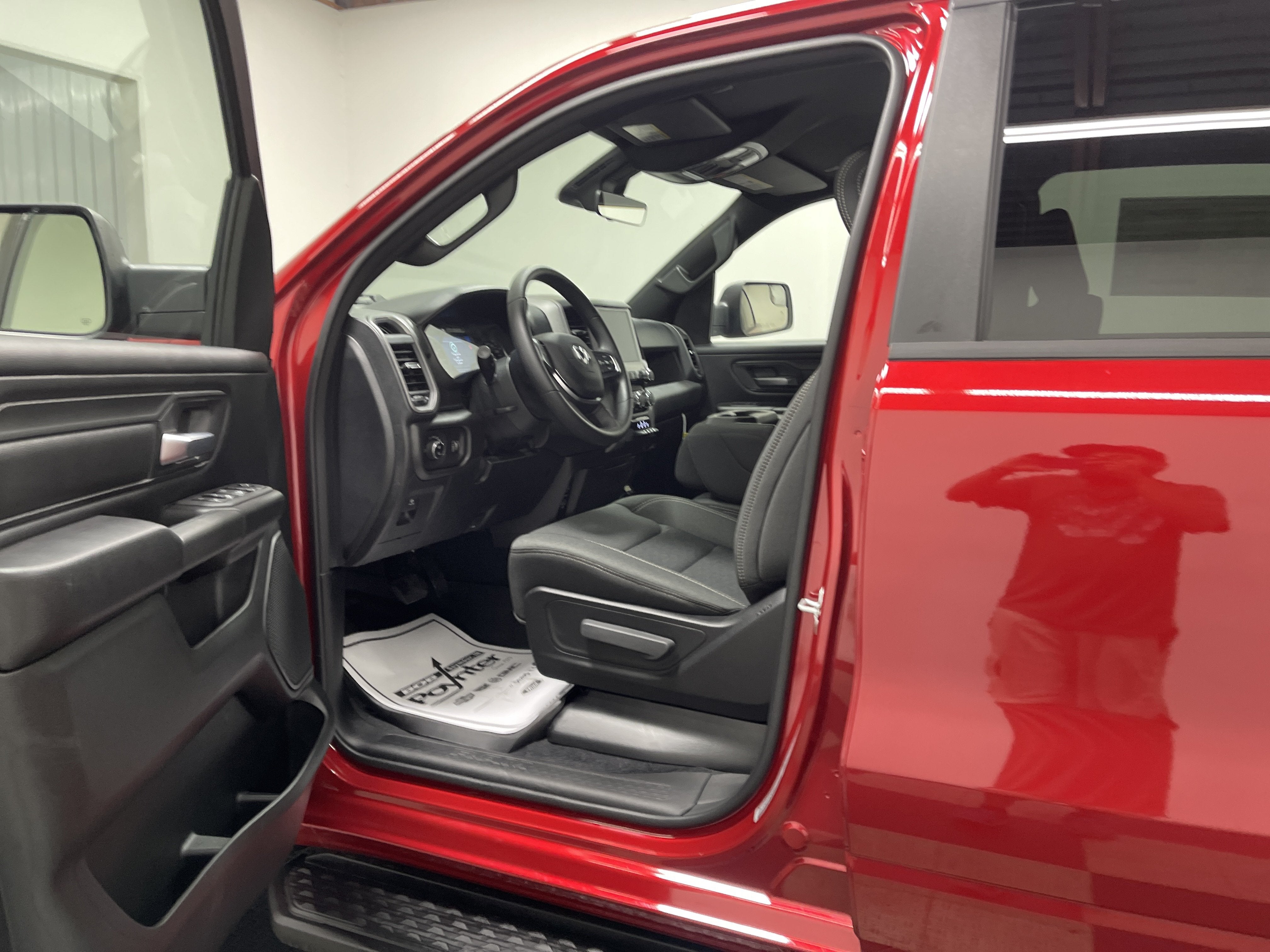2026 RAM Ram 1500 RAM 1500 WARLOCK CREW CAB 4X4 5'7' BOX